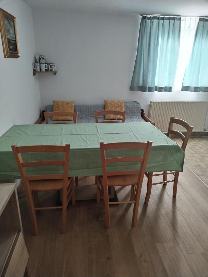 Apartment Jalen โบฮินิสกา เบลา ภายนอก รูปภาพ