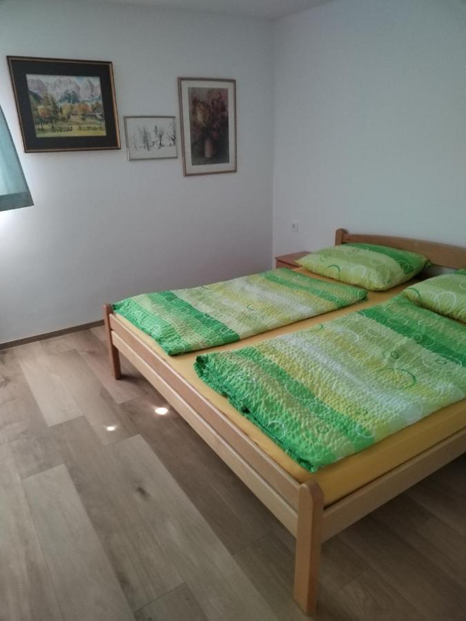 Apartment Jalen โบฮินิสกา เบลา ภายนอก รูปภาพ